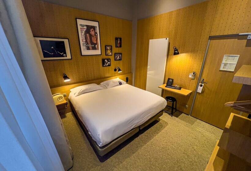 Классический Номер, Le Magic Hall