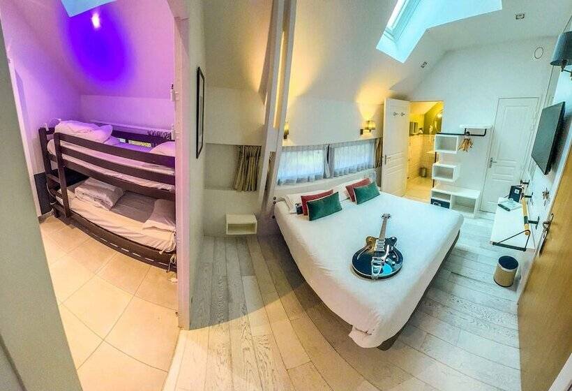 Классический Номер, Le Magic Hall