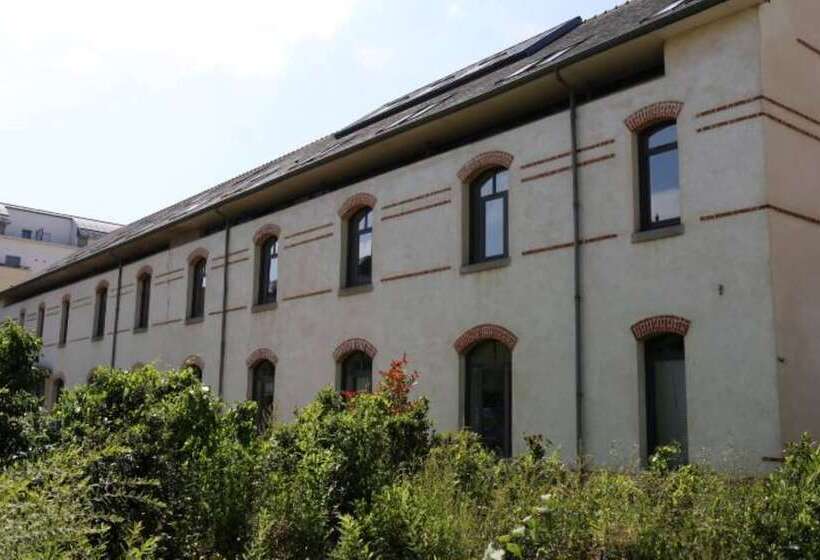 Классический Номер, Le Magic Hall