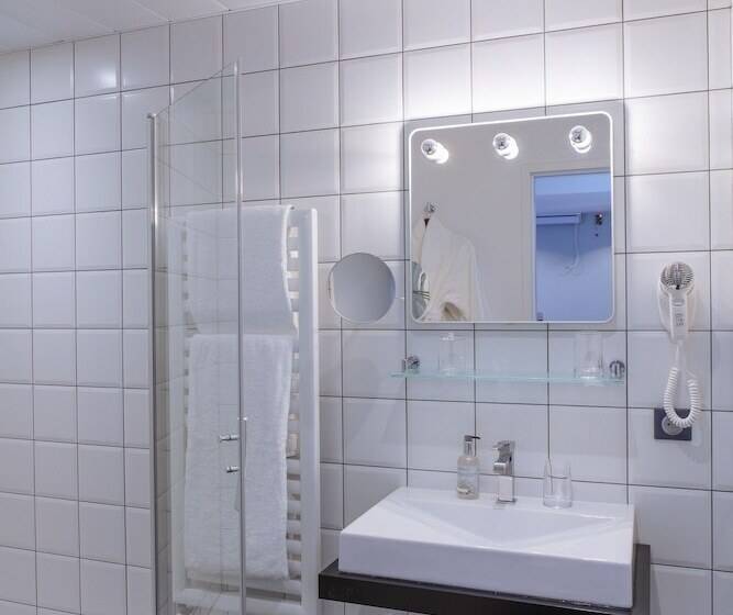 Номер Superior, Le Magic Hall