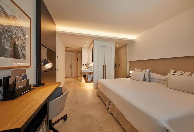 اتاق استاندارد یک نفره, Nakar