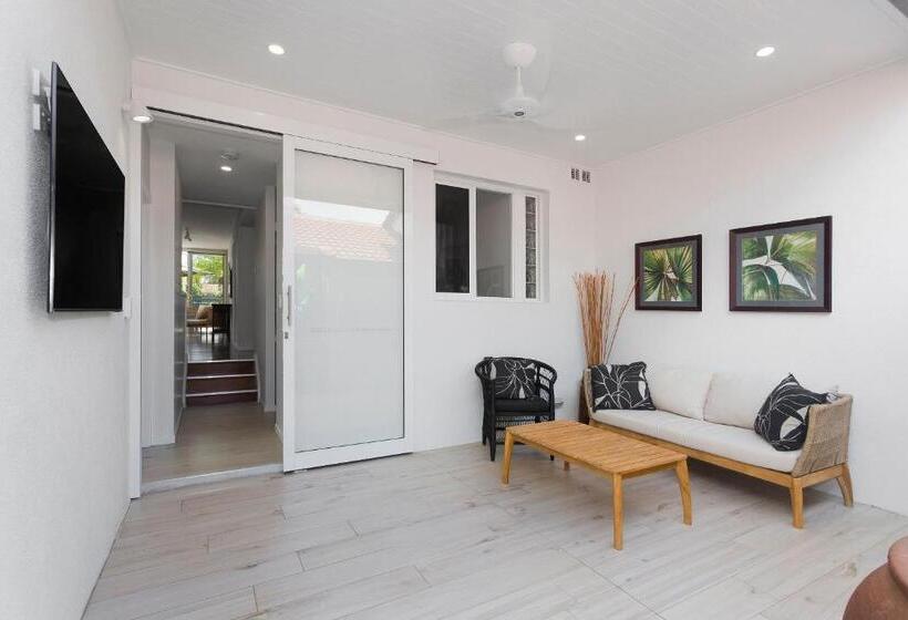 ویلای لوکس 1 خوابه, Noosa Boutique Apartments & Elkhorn Villas