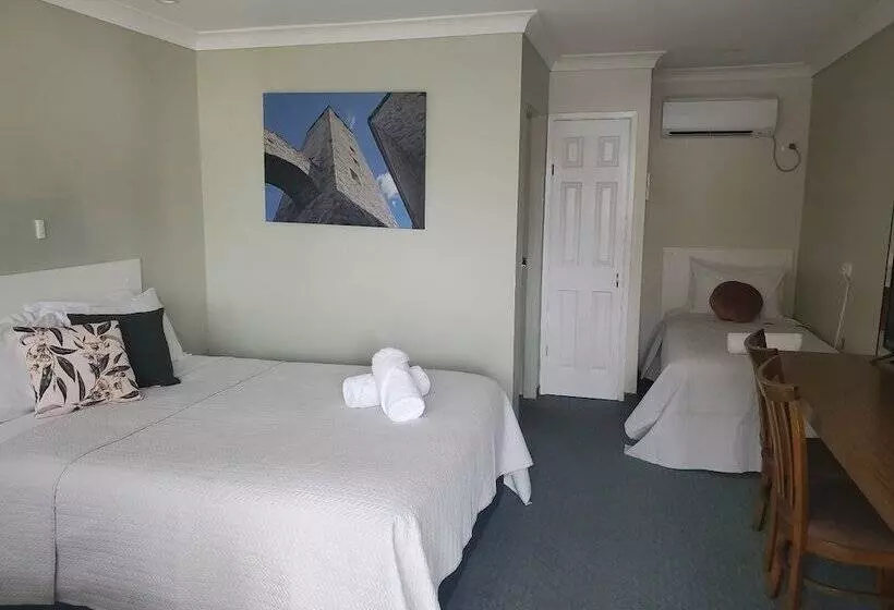 اتاق استاندارد, Roydons Motor Inn