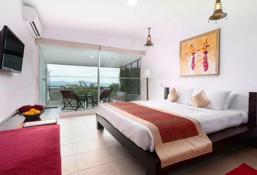 חדר סופריור, The Theva Residency