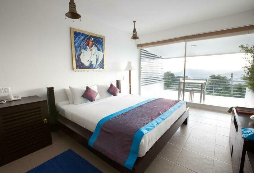 חדר סופריור, The Theva Residency