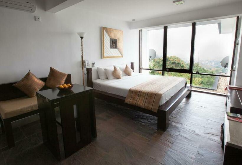 חדר דלוקס, The Theva Residency