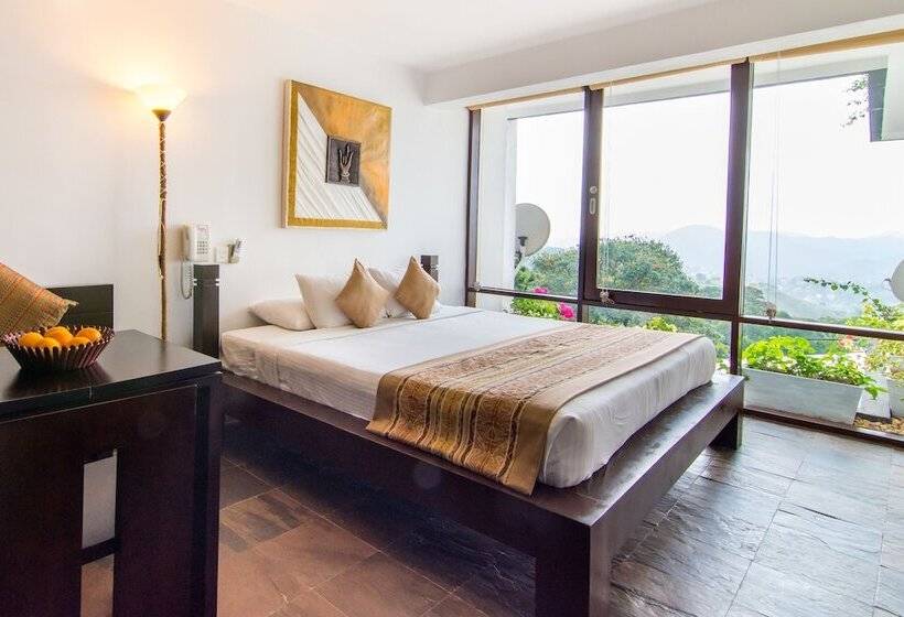 חדר דלוקס, The Theva Residency