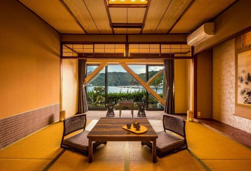 标准间, Ooedo Onsen Monogatari Premium Koshinoyu