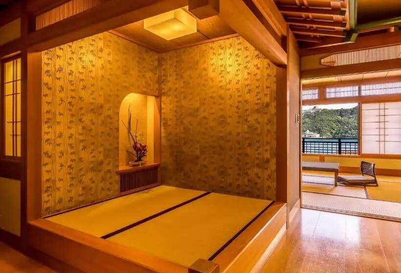 海の見えるスーペリアファミリールーム, Ooedo Onsen Monogatari Premium Koshinoyu
