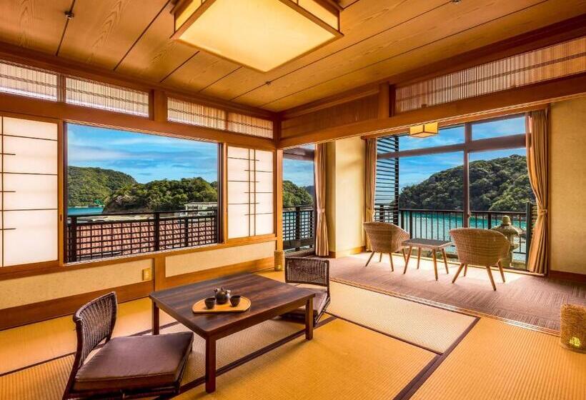 带海景高级家庭房间, Ooedo Onsen Monogatari Premium Koshinoyu