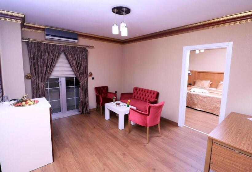 Suite Deluxe, Marvell City Otel