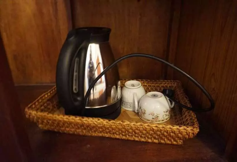 スタンダードルーム, Mali House