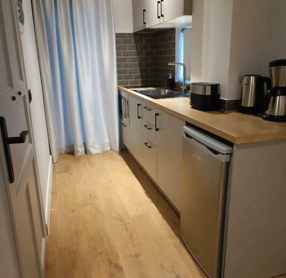 Apartamento Superior 1 Dormitório, 9 Muses