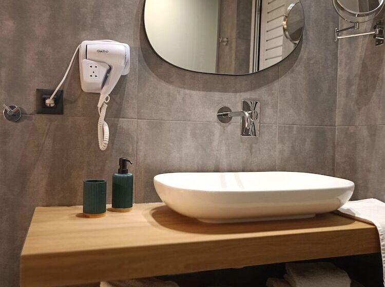 Apartamento Superior 1 Dormitório, 9 Muses