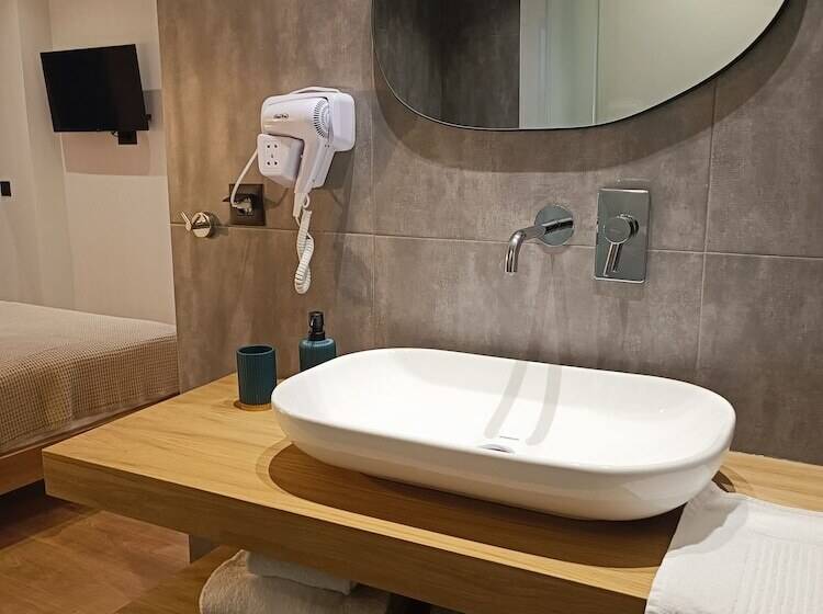 Apartamento Superior 1 Dormitório, 9 Muses