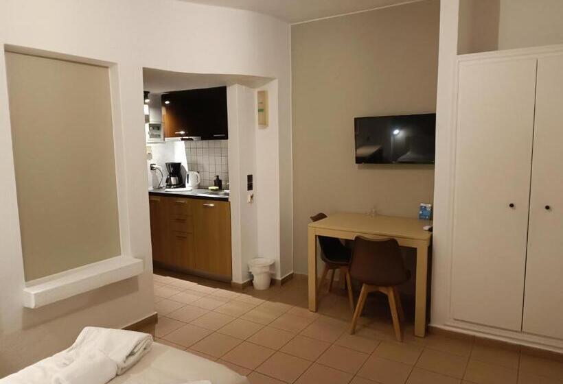 Escritório Estandar Vista Mar, 9 Muses