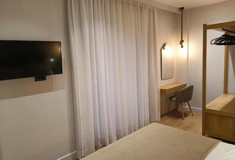 Apartamento Superior 1 Dormitório, 9 Muses