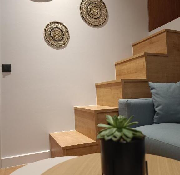 Apartamento Superior 1 Dormitório, 9 Muses