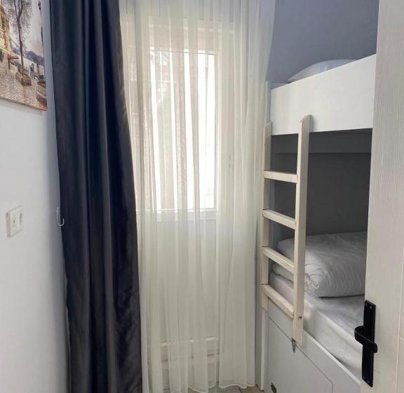 سوییت خانوادگی, Oldmile Palace