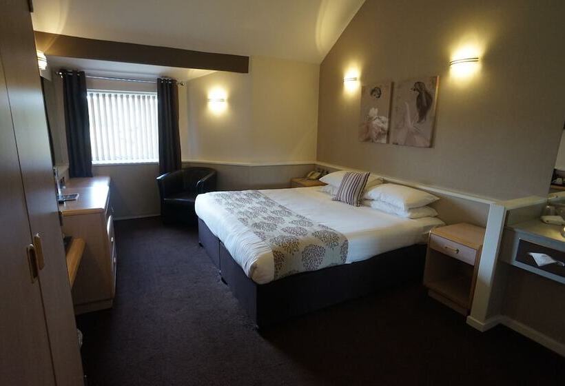 スタンダードルーム, Damon’s