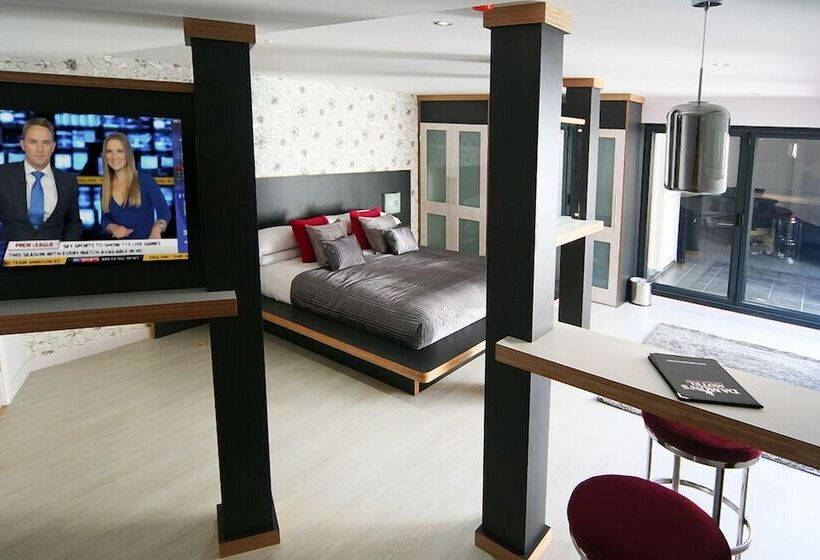 ハイドロマッサージバス付きスイート, Damon’s