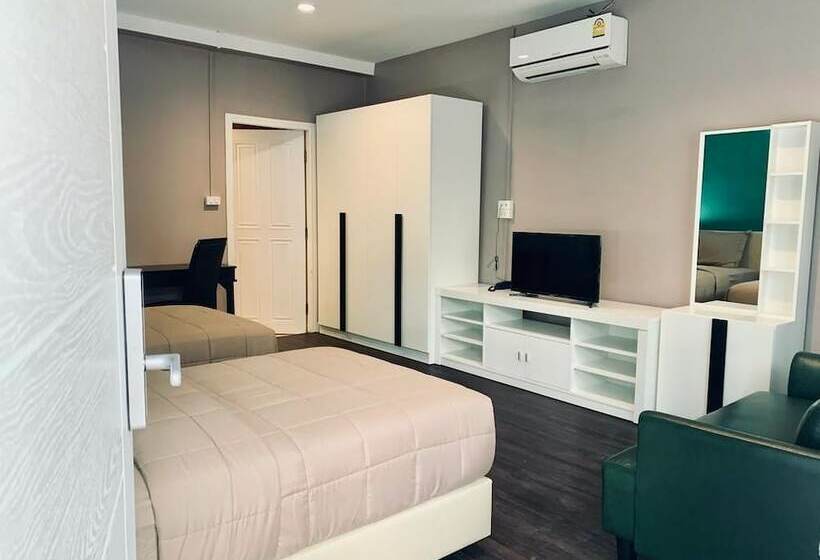 디럭스 룸, Bella Vista Beach Resort Koh Lipe