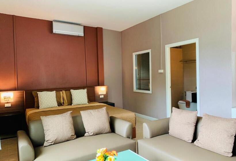 디럭스 룸 측면 바다 전망, Bella Vista Beach Resort Koh Lipe