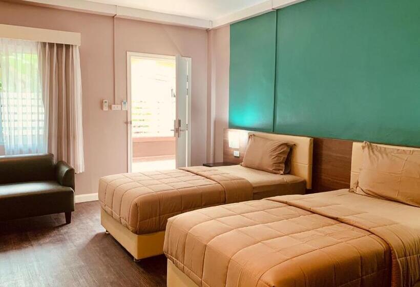 디럭스 룸, Bella Vista Beach Resort Koh Lipe