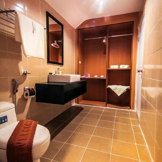 디럭스 룸, Bella Vista Beach Resort Koh Lipe