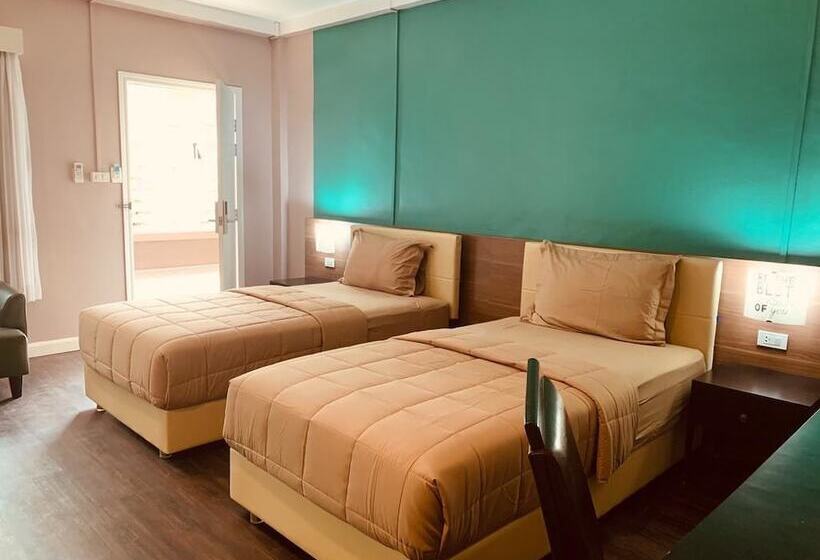 디럭스 룸, Bella Vista Beach Resort Koh Lipe