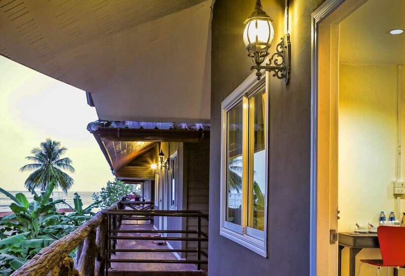 디럭스 룸, Bella Vista Beach Resort Koh Lipe