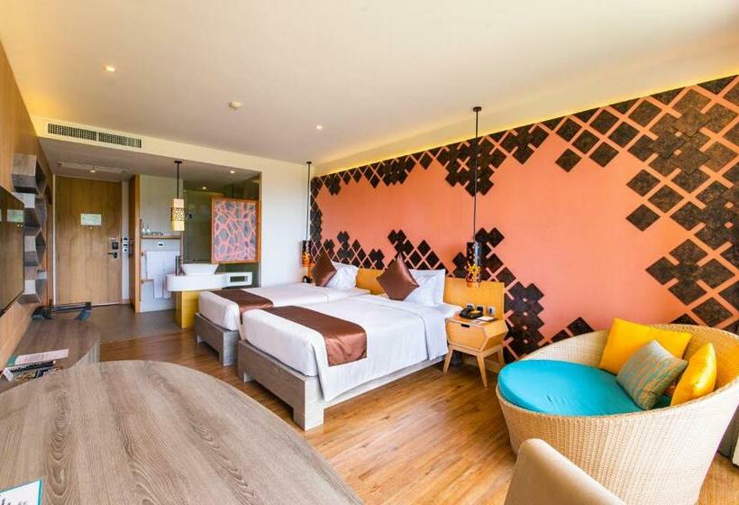 Номер Deluxe Вид на Море, Crest Resort & Pool Villas   Sha Extra Plus