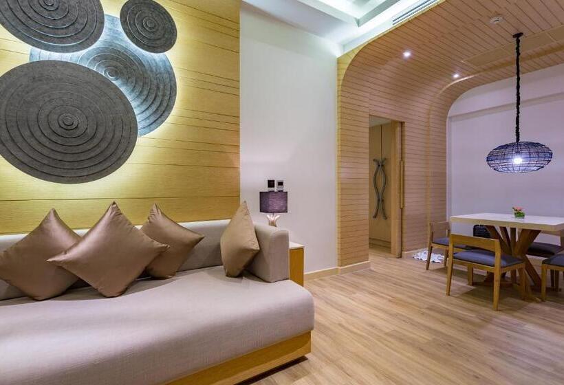 Вилла 2 Спальни, Crest Resort & Pool Villas Sha Extra Plus