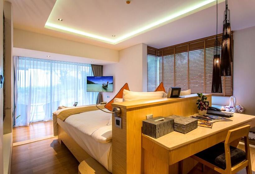 Вилла Deluxe 1 Спальня, Crest Resort & Pool Villas Sha Extra Plus