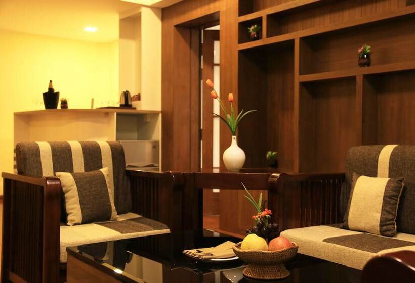 سوییت اجرایی, Eastern Palace