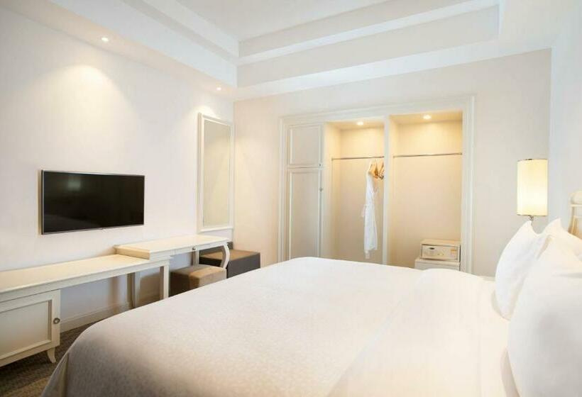 جناح إدارى, Four Points By Sheraton Bandung