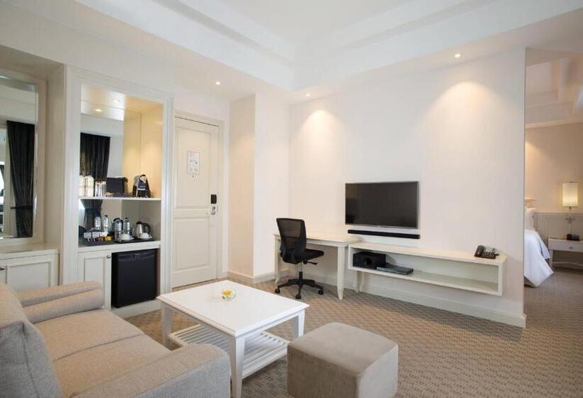 جناح إدارى, Four Points By Sheraton Bandung