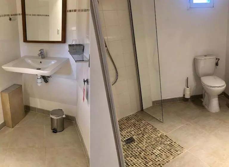 身障者適用キングサイズベッドルーム, Hôtel Casa Rossa & Spa