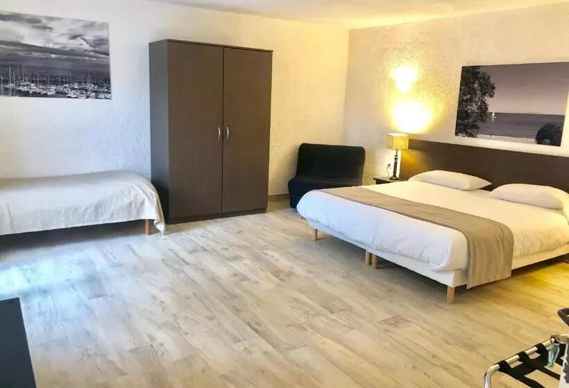 身障者適用キングサイズベッドルーム, Hôtel Casa Rossa & Spa