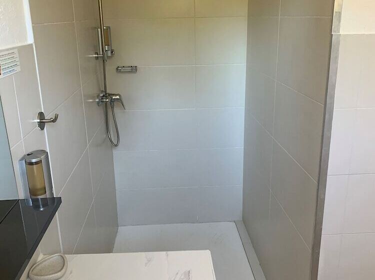 Номер Стандарт, Hôtel Casa Rossa & Spa