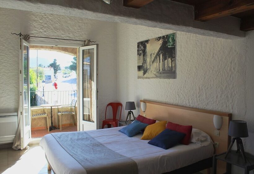 Четырехместный Номер Стандарт, Hôtel Casa Rossa & Spa