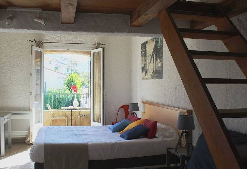 Четырехместный Номер Стандарт, Hôtel Casa Rossa & Spa