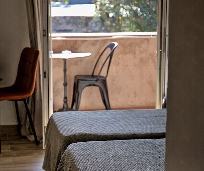 Номер Стандарт, Hôtel Casa Rossa & Spa