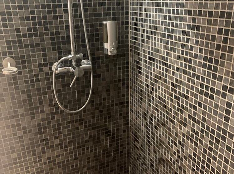 Номер Стандарт, Hôtel Casa Rossa & Spa