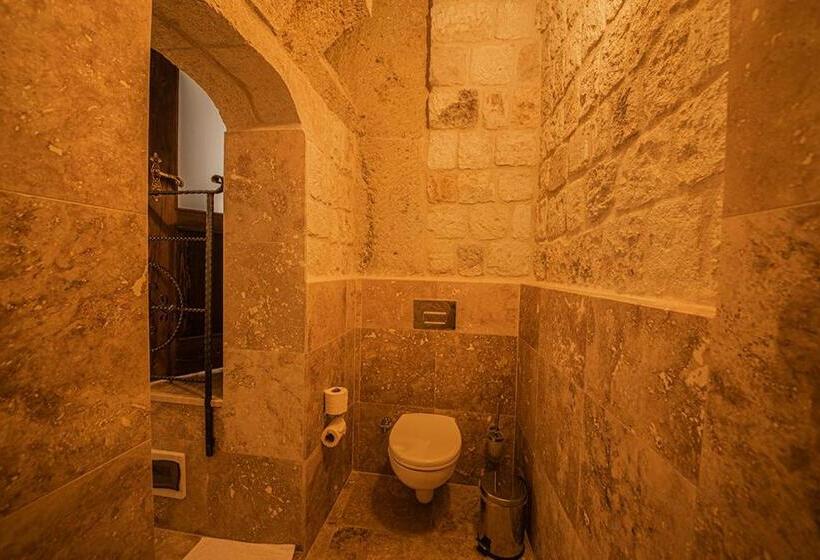 سوییت لوکس, Kemerhan Cave Suites