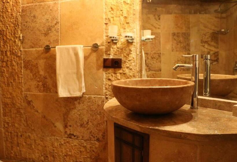 اتاق استاندارد, Kemerhan Cave Suites