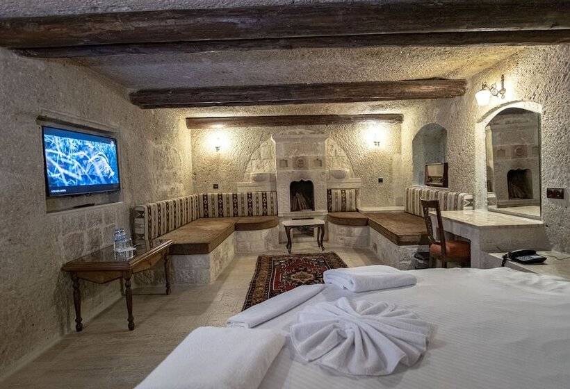 سوییت لوکس, Kemerhan Cave Suites