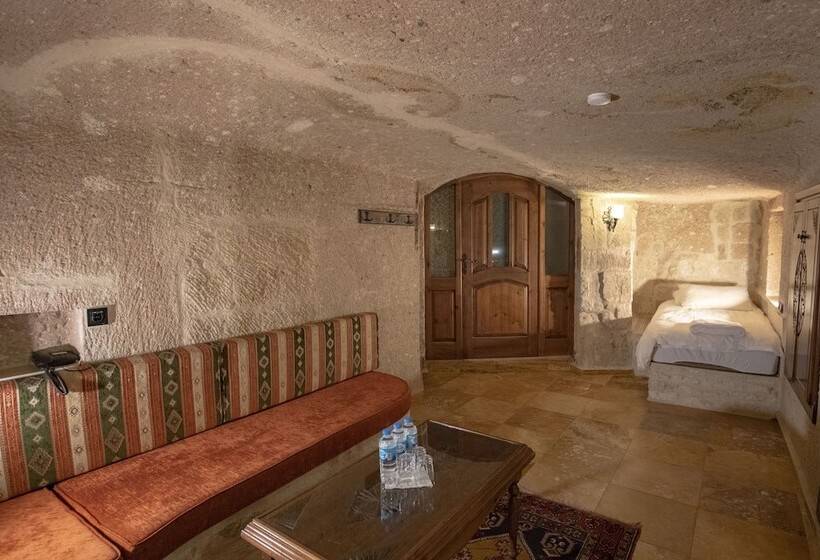 سوئیت پریمیوم, Kemerhan Cave Suites