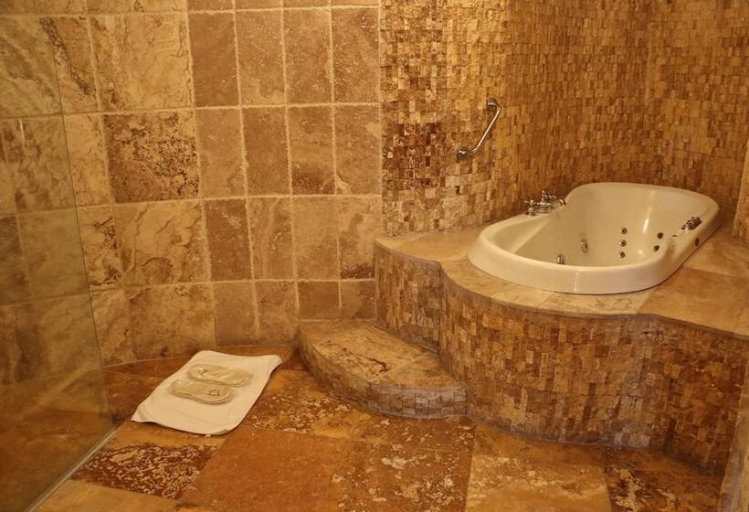 اتاق لوکس, Kemerhan Cave Suites