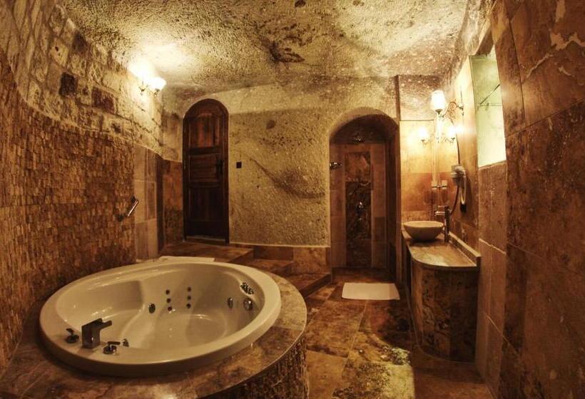 سوییت لوکس, Kemerhan Cave Suites